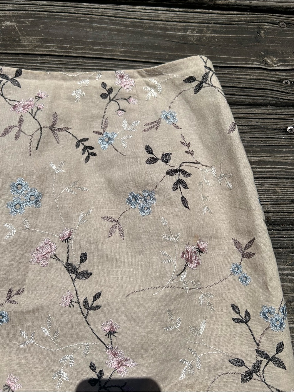 Vintage Linen Embroidered Floral Mini Skirt - 2 - Picture 2 of 8